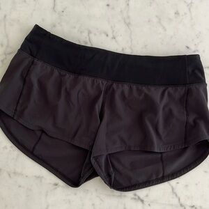 Lululemon - hotty hot Sz 6